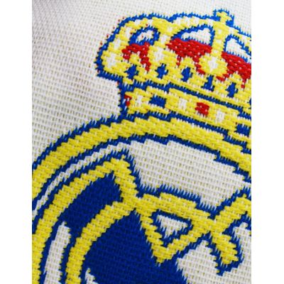 4. Real Madrid fan scarf RM4BUF42