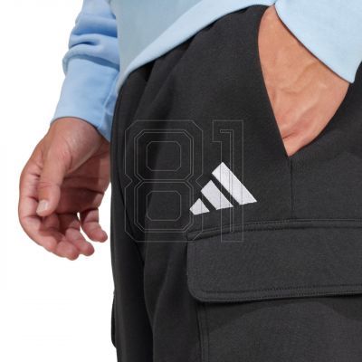 5. adidas Essentials Feelcozy Fleece Cargo Shorts M JE3869