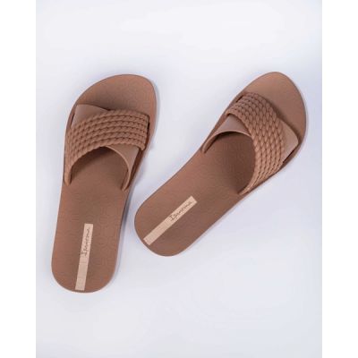 5. Ipanema women's flip-flops Street II fashionable comfortable brown slippers