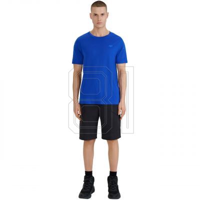 8. Shorts 4F CAS M527 M 4FWSS25TSHOM527 20S