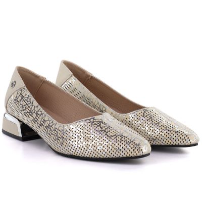 4. Women's leather openwork shoes, beige, Vinceza 99201