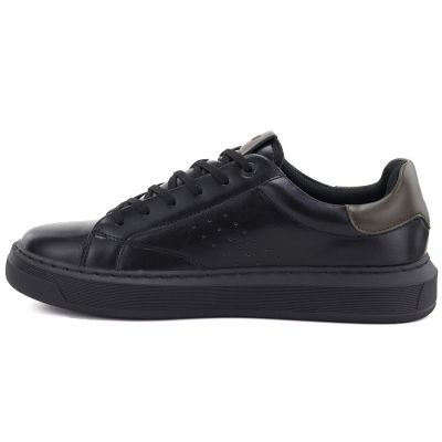 7. Men’s leather sports shoes, black sneakers Big Star UU174291