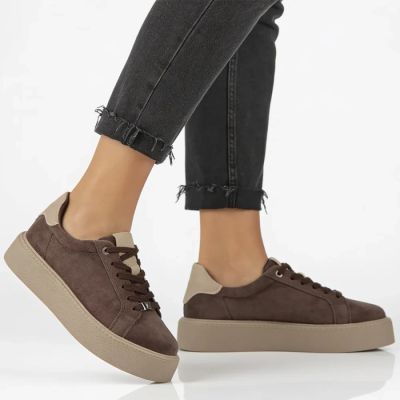 2. Women's leather platform sneakers, brown, Filippo DP6119