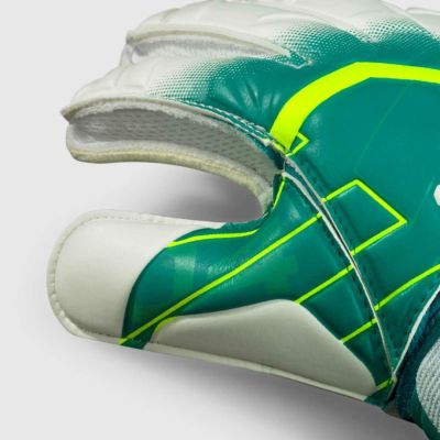 3. SELECT 04 Protection v24 Goalkeeper Gloves
