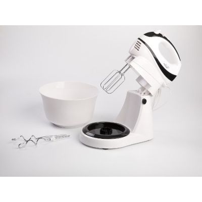 5. Adler AD 4206 hand mixer (300W; white)