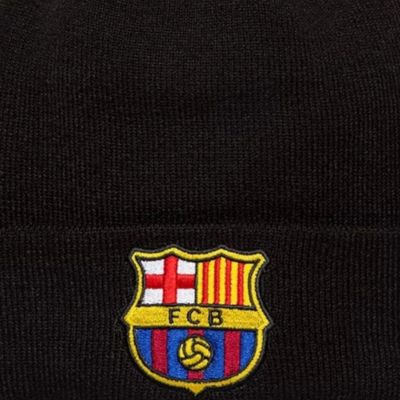 3. FC Barcelona x New Era winter hat 60846904