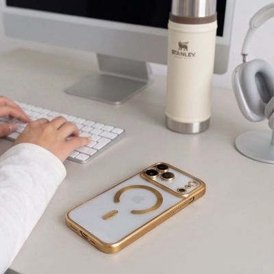 9. Tech-Protect MagFlex Case for iPhone 18 Pro / 17 Pro - Gold