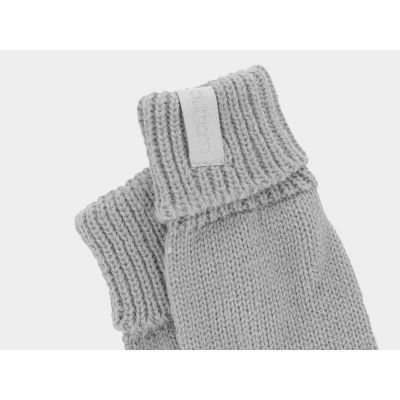 2. Outhorn OTHAW22AGLOF005 Women's Winter Gloves