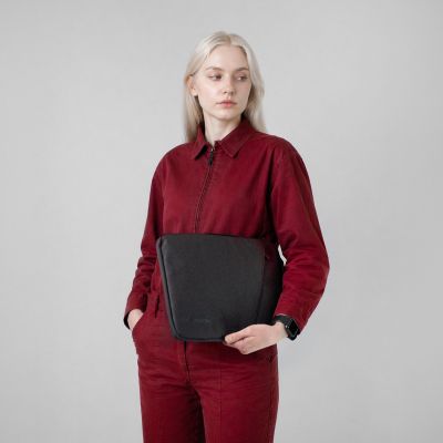 7. Wozinsky WTNP-14B 13-14" Laptop Bag with Retractable Handle - Black