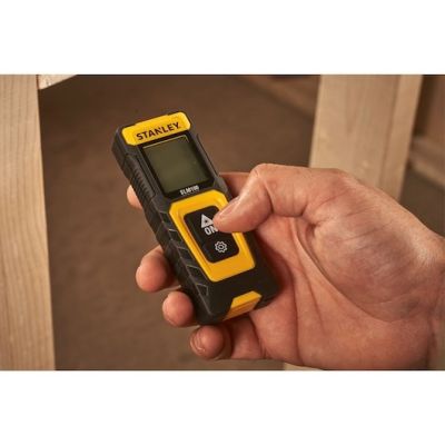 18. Stanley STHT77100-0 Laser Rangefinder Black, Yellow 30 m