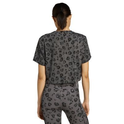 4. adidas Workout Essentials T-shirt W JN2646