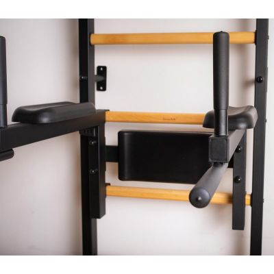 27. GYMNASTIC LADDER WITH A HAND BAR AND A HANDRAIL FOR EXERCISES BENCHK 722B