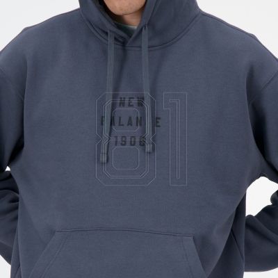 8. New Balance Graphic Hoodie M MT41517GT