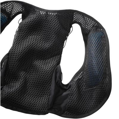 3. Salomon Active Skin 12 Set backpack C21774