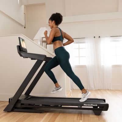 4. NORDICTRACK ELECTRIC TREADMILL T16