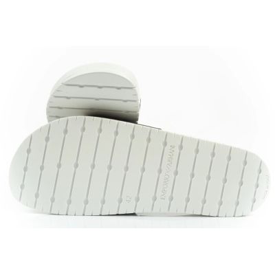 37. Emporio Armani M XVPS04D 850 flip-flops
