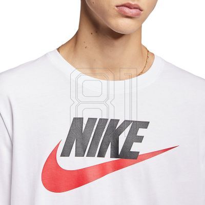 3. T-Shirt Nike Nsw Tee Icon Futura M AR5004-100