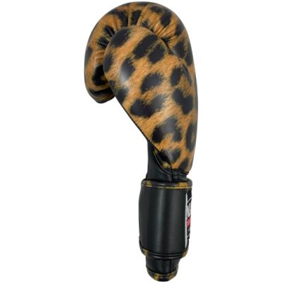 2. MASTERS RPU-PANTHER Boxing Gloves 10 oz