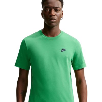 3. Nike Club Tee Men's T-Shirt Green AR4997 306