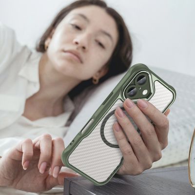 7. Leading Series MagSafe Silicone Case for iPhone 16 - Green