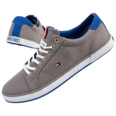 6. Tommy Hilfiger M FM0FM00596039 sneakers