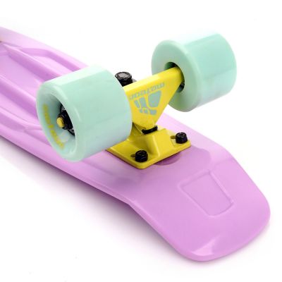 5. Meteor Skateboard 23692