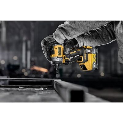 6. DeWALT DCF860NT-XJ Powered Screwdriver/Impact Driver 3800 RPM Black, Yellow