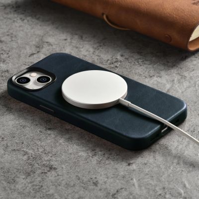 15. iCarer Oil Wax Premium Leather Case iPhone 14 Plus Magnetic Leather Case with MagSafe Dark Blue (WMI14220703-BU)