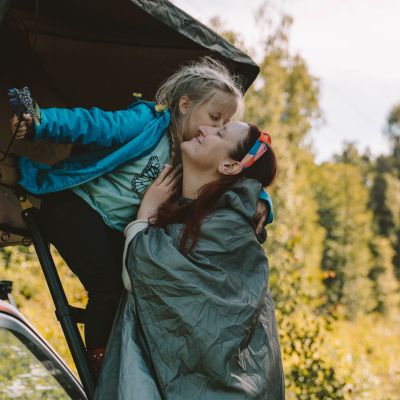 21. Offlander Waterproof Camping Poncho OFF_CACC_55GR