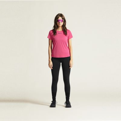 2. Women's CORE ESSENCE SS TEE 2W Short Sleeve T-Shirt