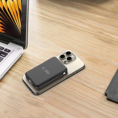 6. Tech-Protect LifeMag PB31 Power Bank with MagSafe 10000mAh 15W USB-C / USB-A / Built-in USB-C / Lightning Cables - Black
