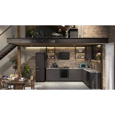 40. SMEG TSF01BLMEU Toaster