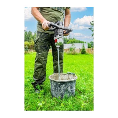10. Graphite 58G084 Cordless Earth Auger 650 RPM Battery 2.8 kg