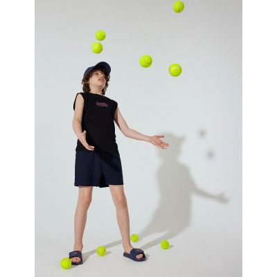 2. Boys' boardshorts 4F Junior