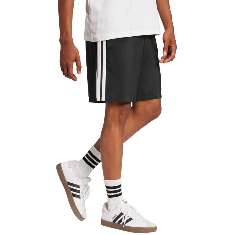 4. adidas Essentials 3-Stripes Chelsea Shorts M JW1911