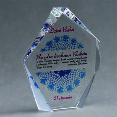 2. Glass trophy with LuxorJet color print and case