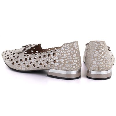 4. Women's leather openwork taupe shoes Vinceza 99205