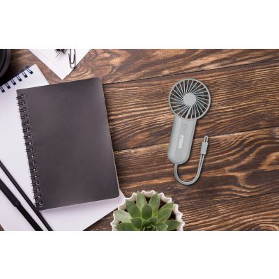 2. NOVEEN F220 USB Rechargeable Handheld Fan