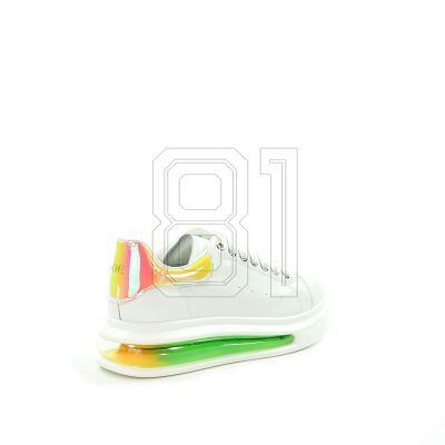 13. Goe W shoes NN2N4029