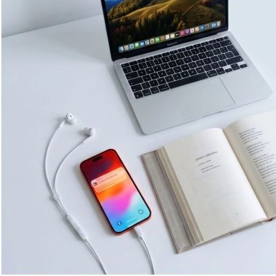 9. Tech-Protect Ultraboost Core G3 USB-C Wired Headphones - White