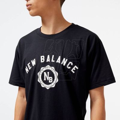 5. New Balance Sport Seasonal Graphic Cot BK M T-shirt MT31904BK