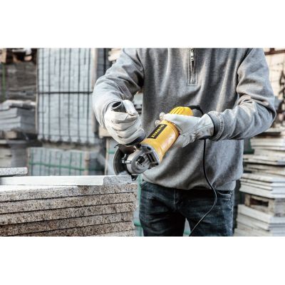 2. 950W 125mm Angle Grinder DWE4117 DEWALT