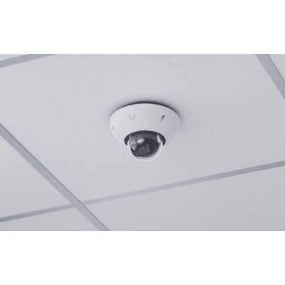 11. Ubiquti UniFi G6 Dome White camera (UVC-G6-Dome-W) 8MP 3840 x 2160 (16:9) IP66 IK10 9.25W