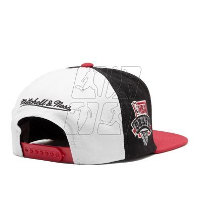 2. Mitchell &amp; Ness Chicago Bulls NBA Core I Snapback Buls Cap HHSS6742-CBUYYPPPWHRD