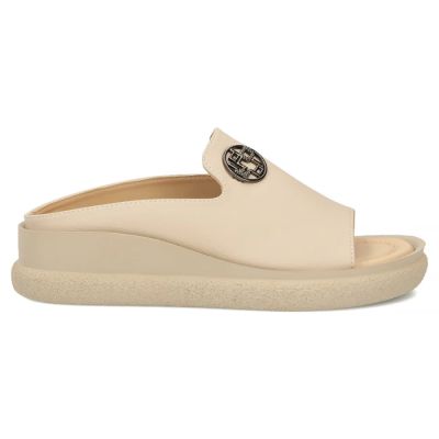 3. Women's beige leather wedge sandals Filippo DK7758