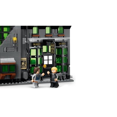 14. LEGO Harry Potter 76471 - Knockturn Alley Magic Shops