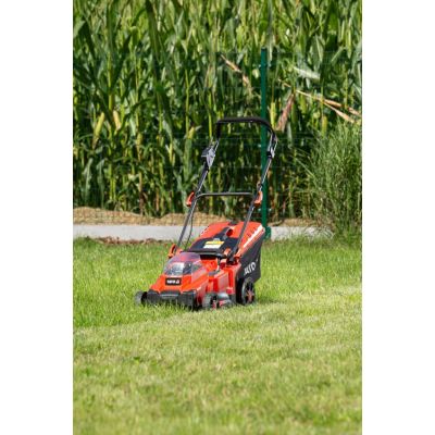 7. Yato YT-85225 lawn mower