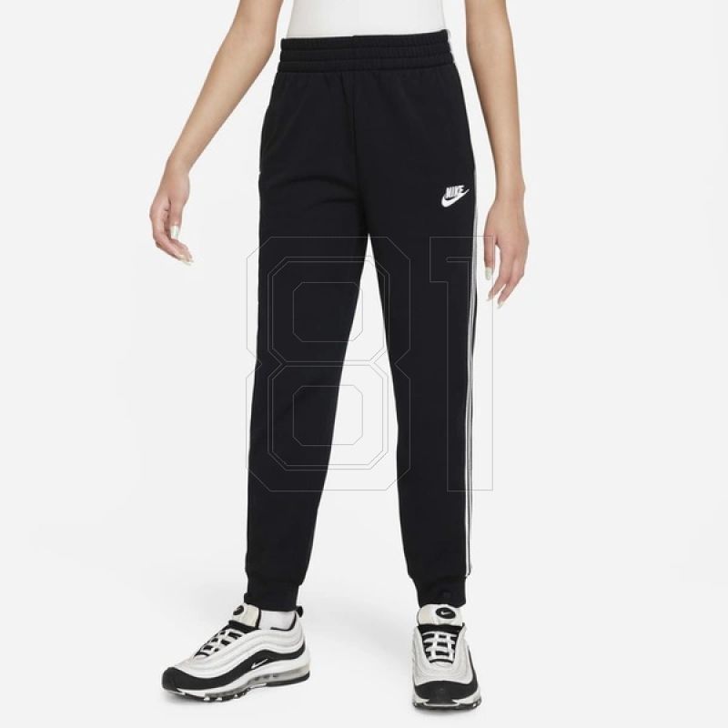 13. Nike Jr Tracksuit FD3061 010
