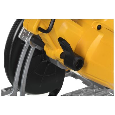 7. Circular saw without battery and charger DeWalt DCS391NT (460W; 165mm)