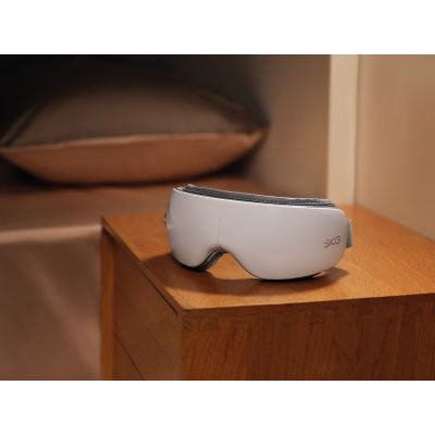 6. SKG ES500 Eye Massager White